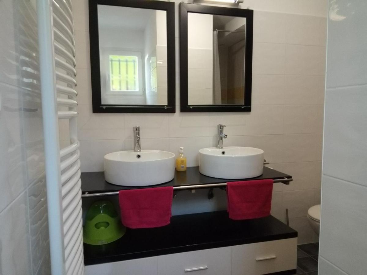 Studio Independant 40M² Avec Jardin Prive โอเทอวีลล์-ลอมป์ ภายนอก รูปภาพ