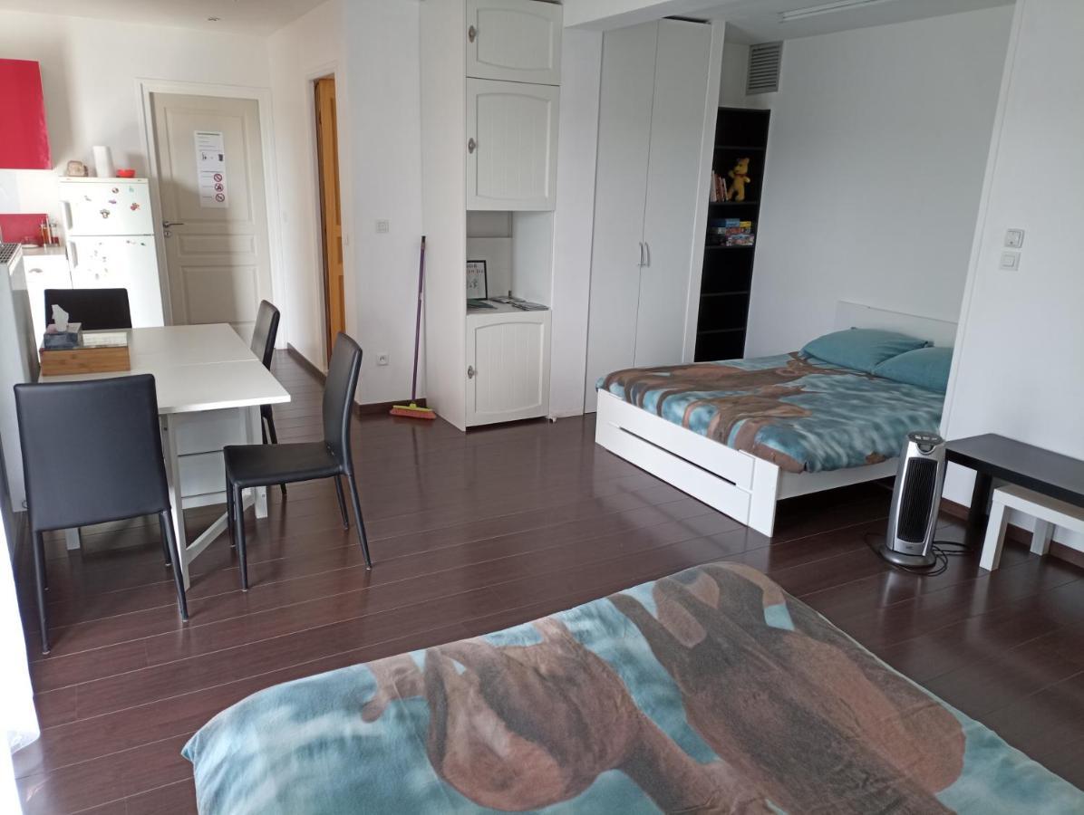 Studio Independant 40M² Avec Jardin Prive โอเทอวีลล์-ลอมป์ ภายนอก รูปภาพ